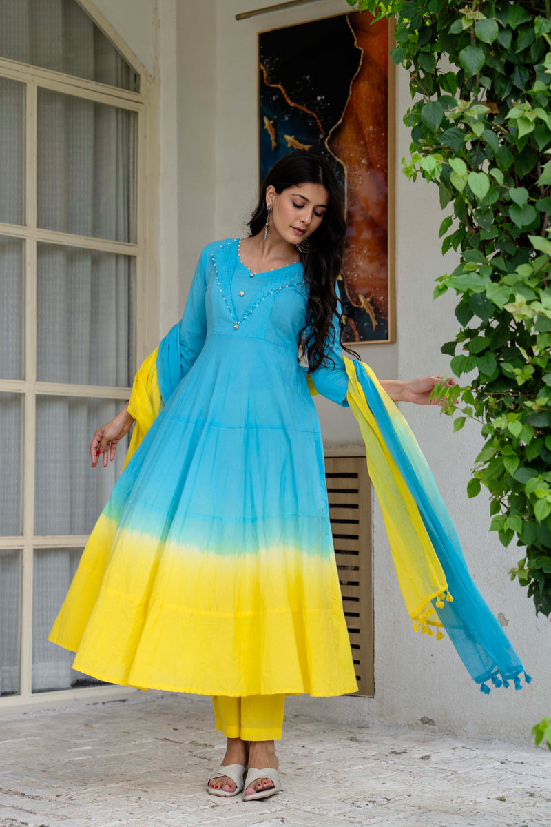 Women Tie& dye Cotton Anarkali Shape Kurta, Pant With Dupatta