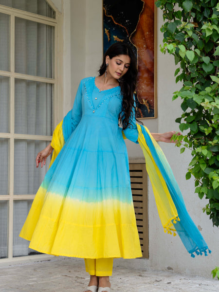 Women Tie& dye Cotton Anarkali Shape Kurta, Pant With Dupatta