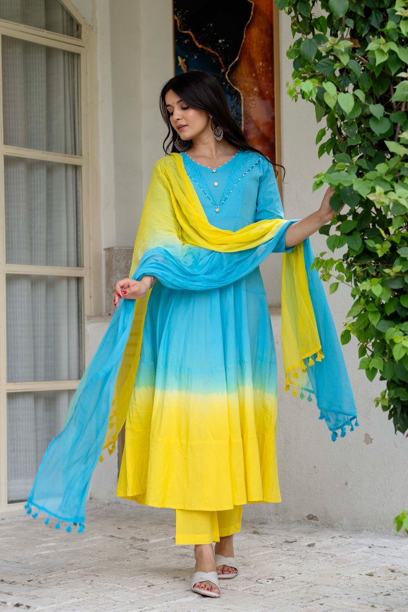 Women Tie& dye Cotton Anarkali Shape Kurta, Pant With Dupatta