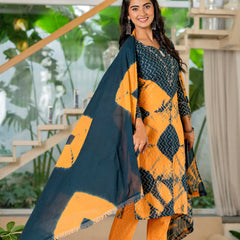 Women Tie& Dye Cotton Lapet Straight Shape Kurta , Pant With Dupatta