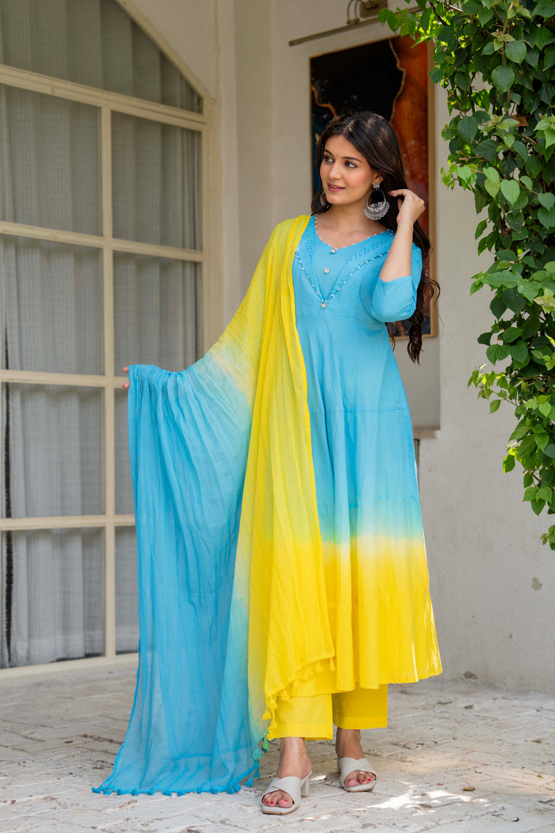 Women Tie& dye Cotton Anarkali Shape Kurta, Pant With Dupatta