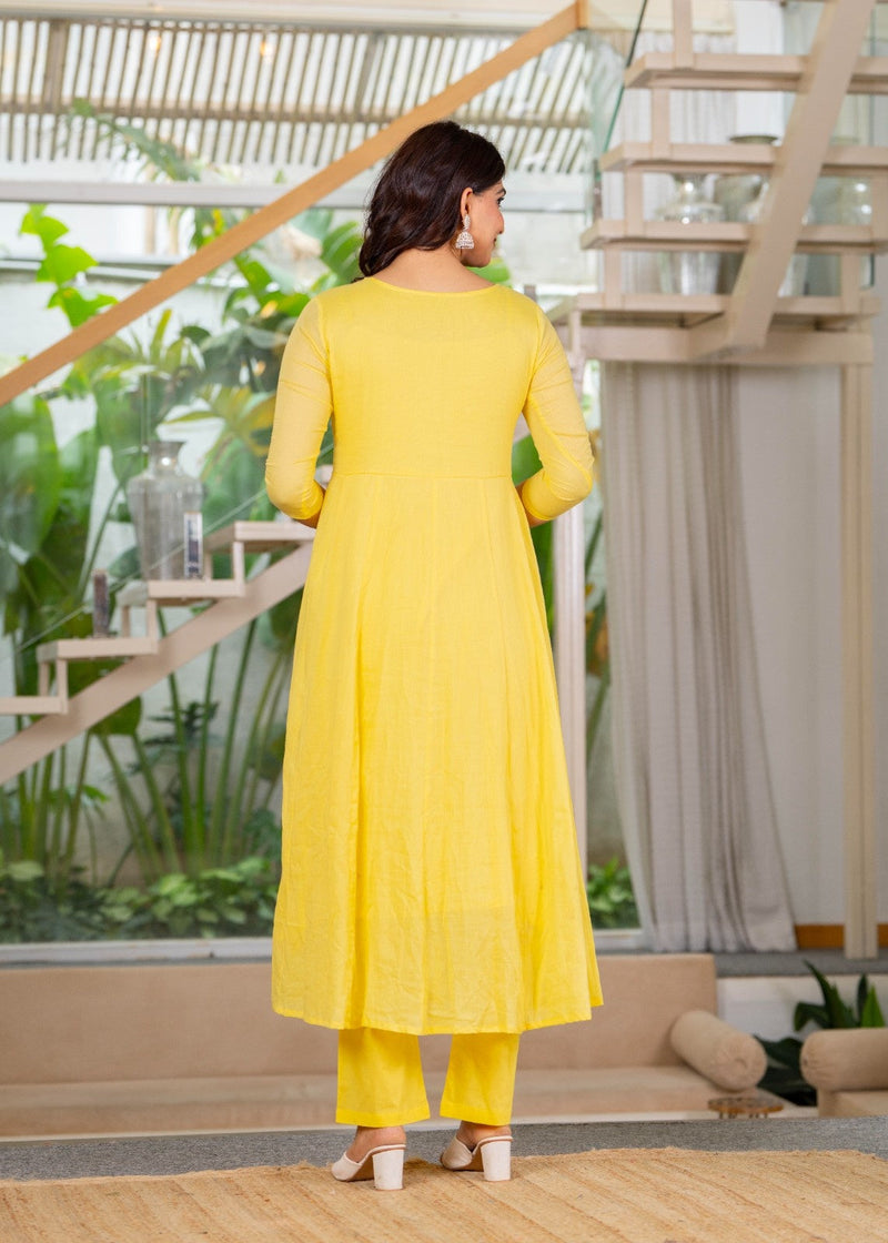 Mulcotton Hand Painted Kali Kurta Pant & Dupatta