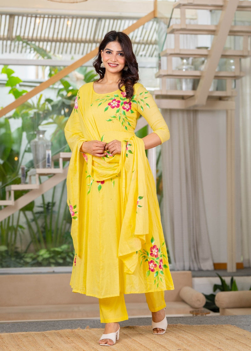 Mulcotton Hand Painted Kali Kurta Pant & Dupatta