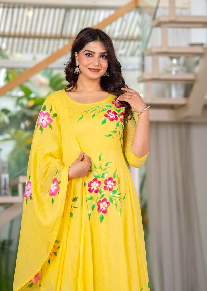 Mulcotton Hand Painted Kali Kurta Pant & Dupatta