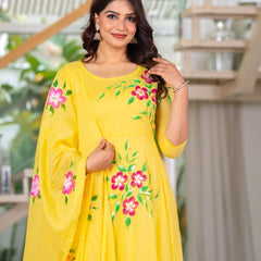 Mulcotton Hand Painted Kali Kurta Pant & Dupatta