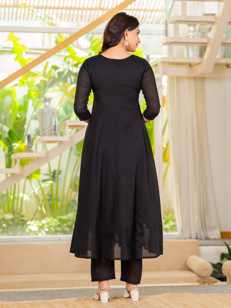 Mulcotton Hand Painted Kali Kurta Pant & Dupatta