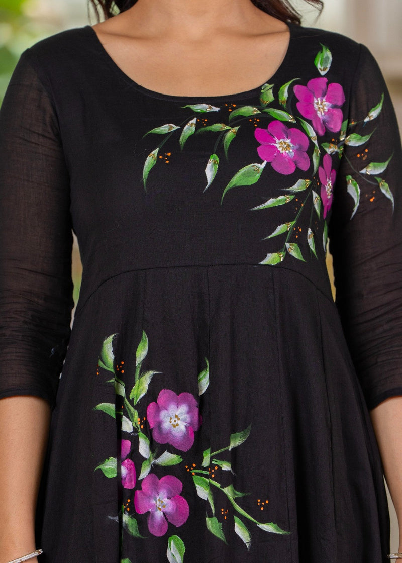 Mulcotton Hand Painted Kali Kurta Pant & Dupatta