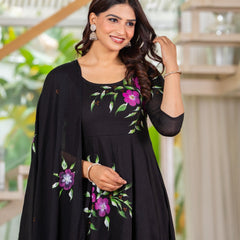 Mulcotton Hand Painted Kali Kurta Pant & Dupatta