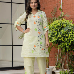 Woman Cotton V-Neck with Collor Hand Brush Painted Cord Set