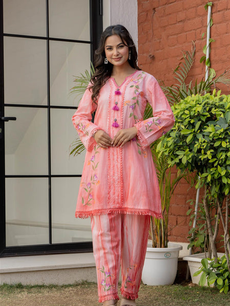 Woman Cotton V-Neck Embroidery Cord Set