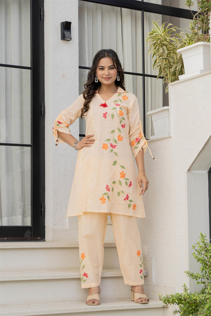 Woman Cotton V-Neck Embroidery Cord Set