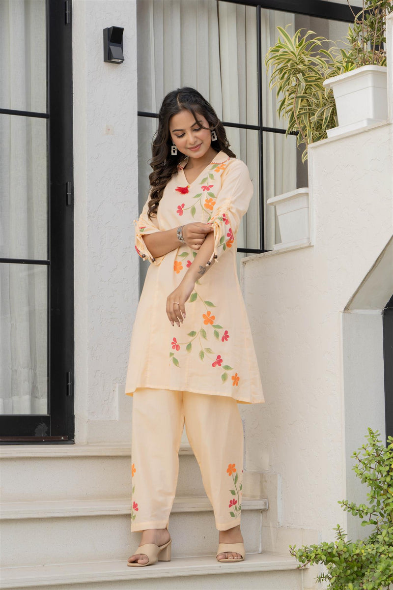 Woman Cotton V-Neck Embroidery Cord Set