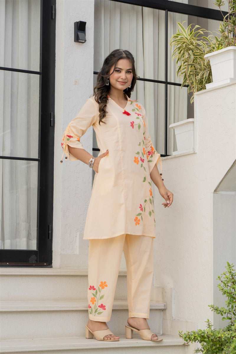 Woman Cotton V-Neck Embroidery Cord Set