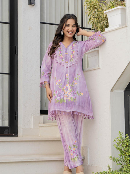 Woman Cotton V-Neck Embroidery Cord Set