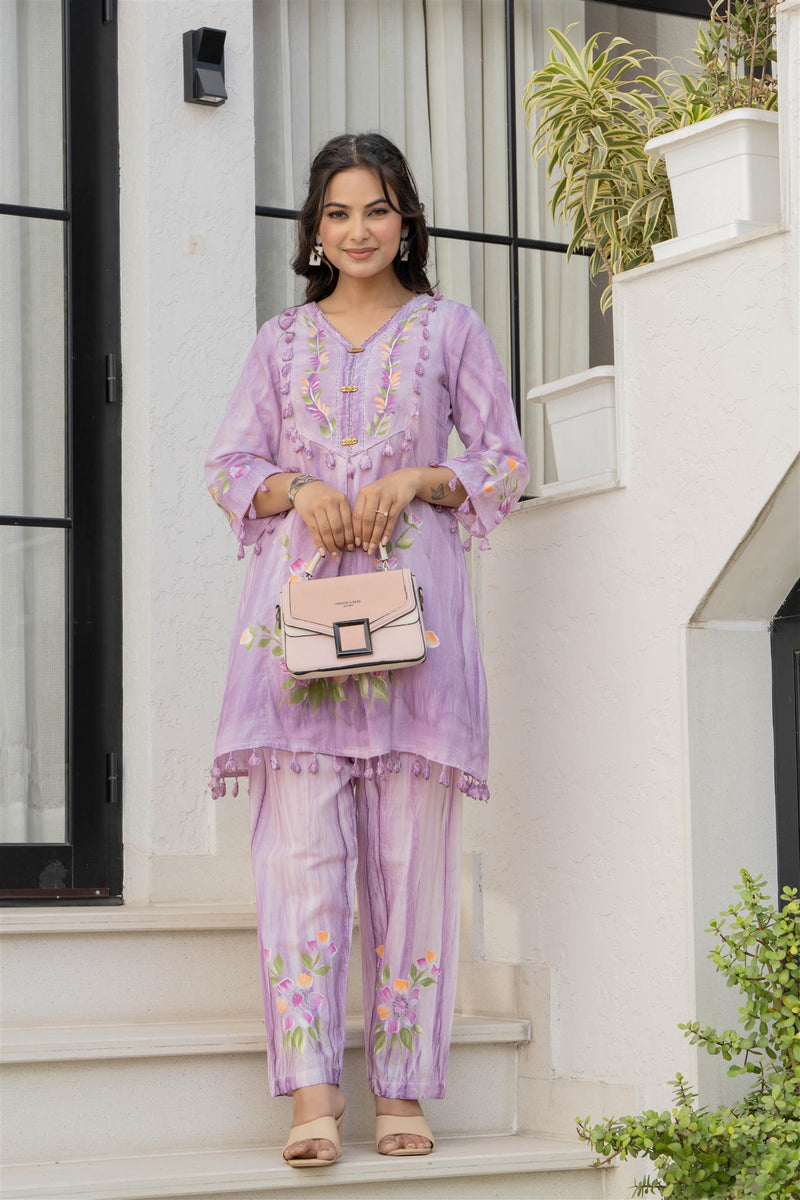 Woman Cotton V-Neck Embroidery Cord Set