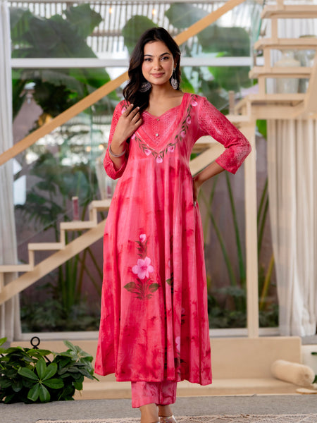 Women Rubyred Tie&Dye Anarkali shape, kurta, pant & Duptta