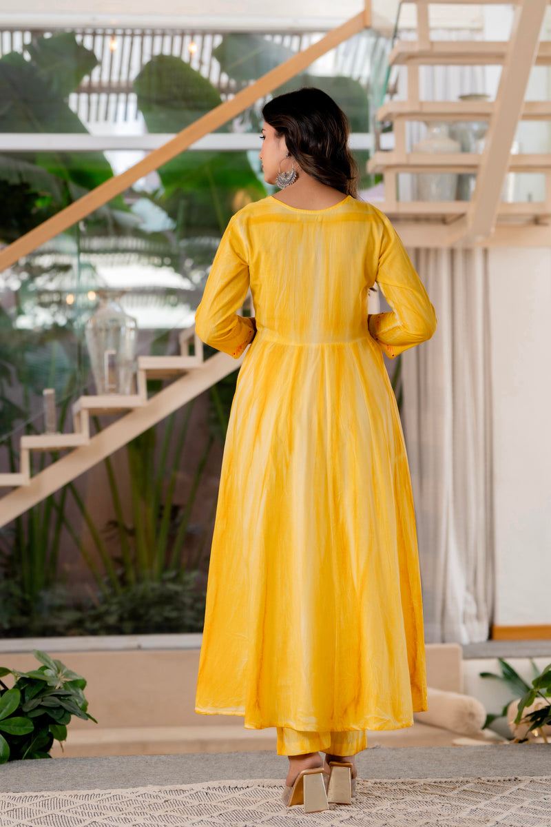 Women Yellow Tie&Dye and Manual embroidery Anarkali shape, kurta, pant & Duptta