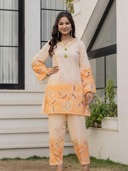 Woman Cotton V-Neck with Collor Hand Brush Painted Cord Set