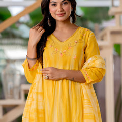 Women Yellow Tie&Dye and Manual embroidery Anarkali shape, kurta, pant & Duptta