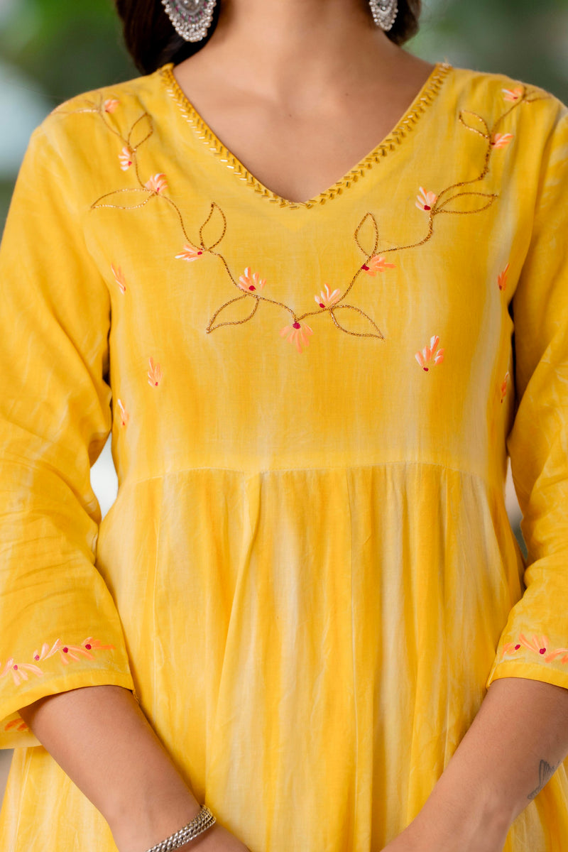 Women Yellow Tie&Dye and Manual embroidery Anarkali shape, kurta, pant & Duptta