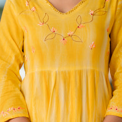 Women Yellow Tie&Dye and Manual embroidery Anarkali shape, kurta, pant & Duptta