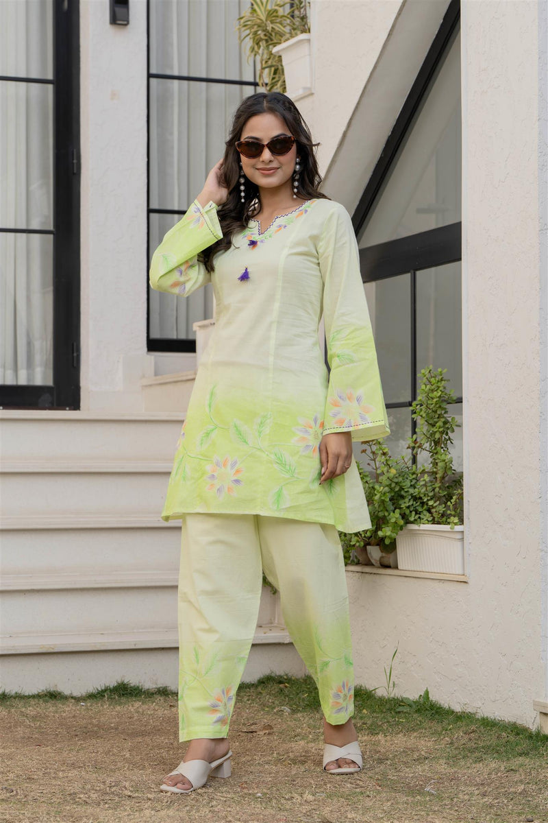 Woman Pakisthani Hand Painted Cord Set