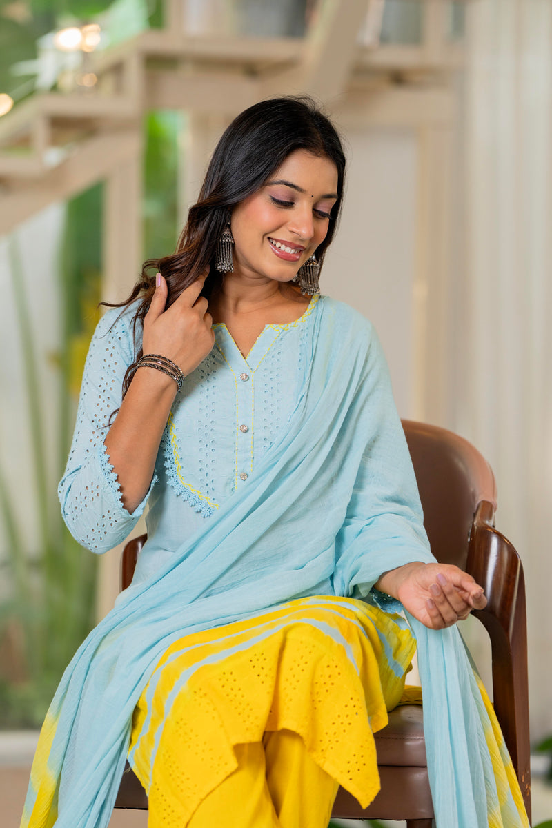 Women Tie& dye Cotton Straight Shape Kurta, Pant With Dupapta