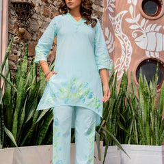 Women V-Neck Brush Paint Up and Down Cord-Set