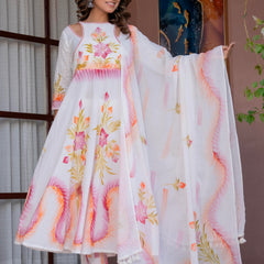 Women White Brush Paint, Anarkali shape, kurta, pant & Duptta